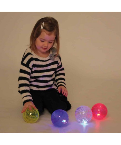 4 Pelotas con luz. Tickit 2