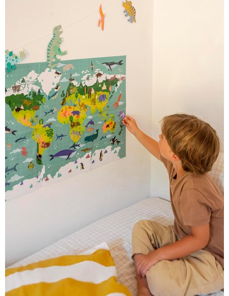 Poster mapamundi con pegatinas de animales - 50 x 70 cm.